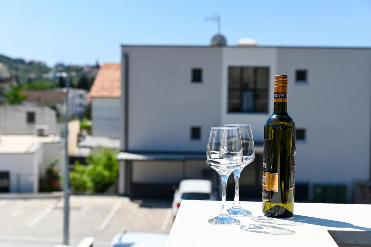 Apartment Laura, Free Parking, Balcony, 4 Ppl Traù Esterno foto
