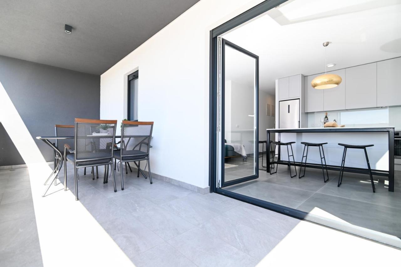 Apartment Laura, Free Parking, Balcony, 4 Ppl Traù Esterno foto