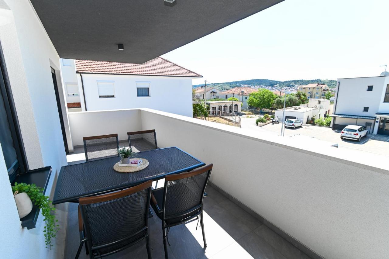 Apartment Laura, Free Parking, Balcony, 4 Ppl Traù Esterno foto